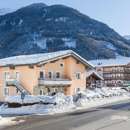 Hotel Steiger Neukirchen am Großvenediger Esterno foto