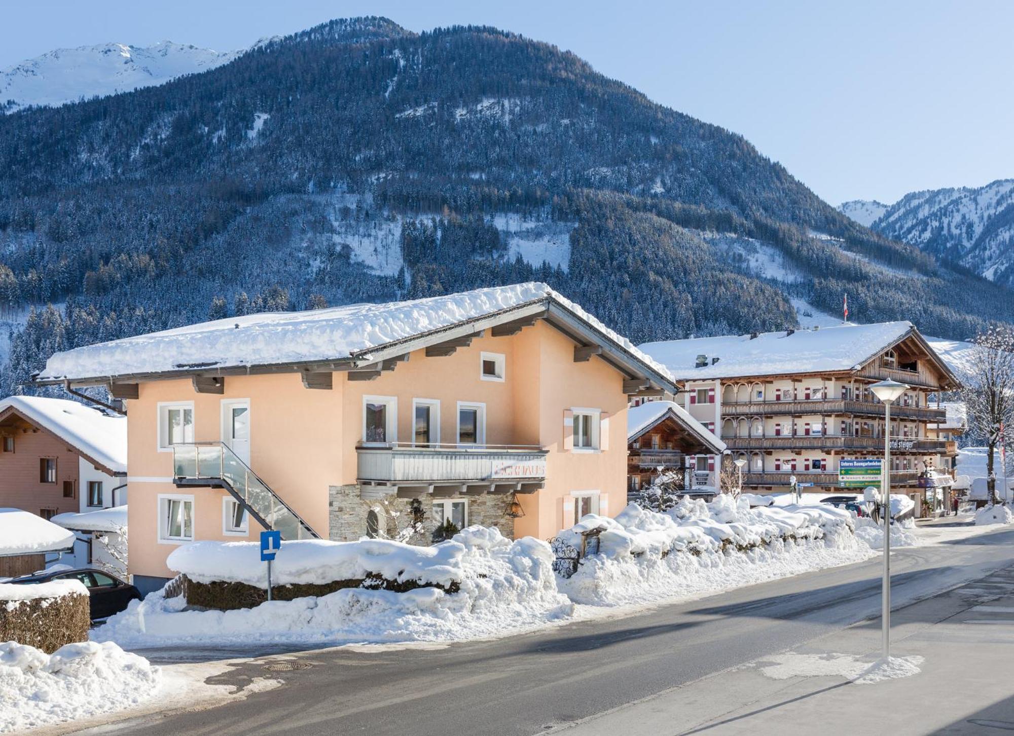 Hotel Steiger Neukirchen am Großvenediger Esterno foto